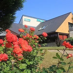 Logis Les Dineux Village Hotel Trémeur
